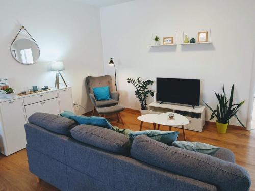 Spacious 3 Room City Center Apartment, Bratislava