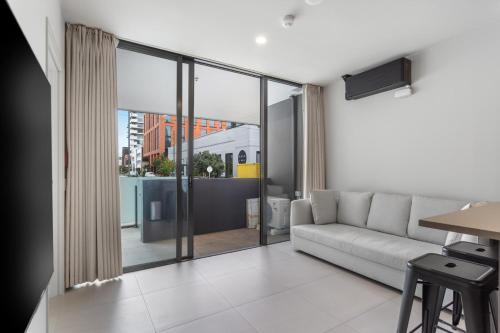 QV Stays Modern City Retreat, Auckland (photo 8)