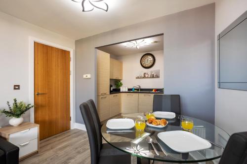 Vista Verde - Luxury City Penthouse 2BR - Sleeps up to 6 - Parking, Birmingham (zdjęcie 11)
