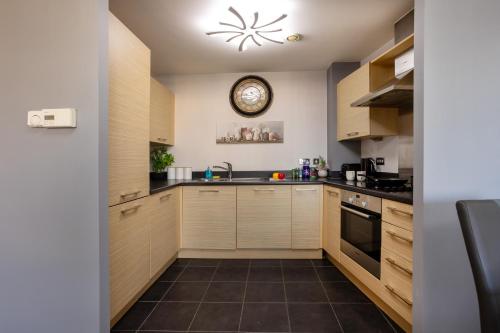 Vista Verde - Luxury City Penthouse 2BR - Sleeps up to 6 - Parking, Birmingham (zdjęcie 6)