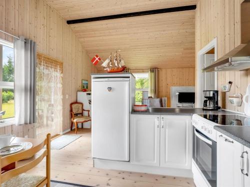 Holiday Home Aleth - 800m from the sea by Interhome in Gedser