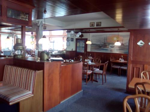 Restaurant, Gastehaus Restaurant Norddeich in Norden