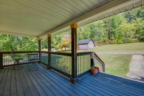 Unwind, Golf and Explore Unique Atlanta Escape! in South Fulton