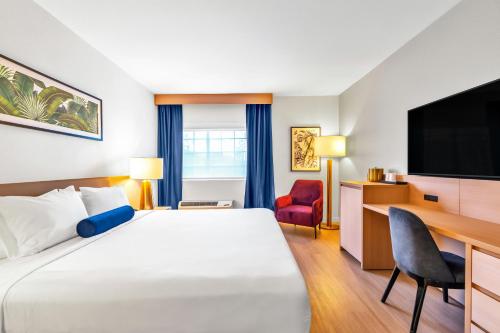 room detail thumbnail 1