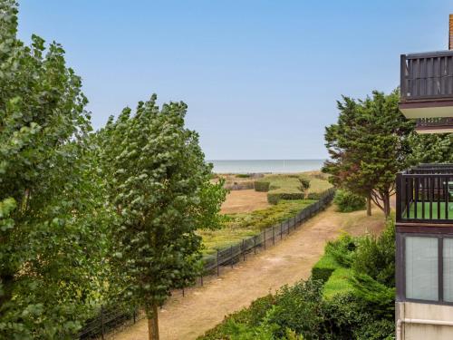 Apartment Cabourg Plage-25 by Interhome - Location saisonnière - Cabourg