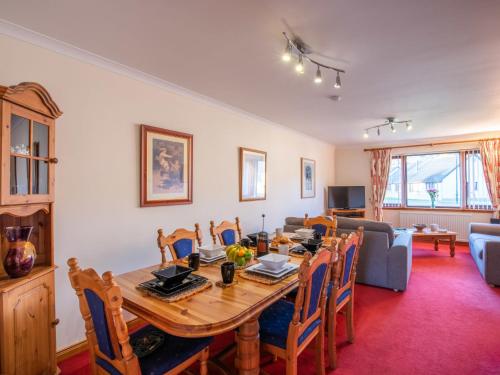 Holiday Home Coiltie House by Interhome in Drumnadrochit Town Center