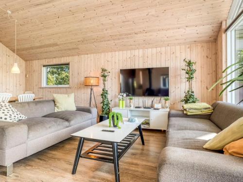 Holiday Home Jurgis - 900m from the sea by Interhome in ไอเดสทรุป