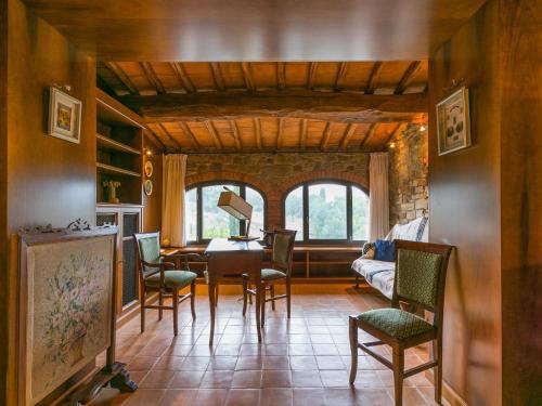 Holiday Home Casa Padronale by Interhome in Castellinuzza