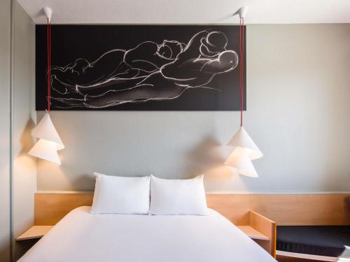 1 queen bed