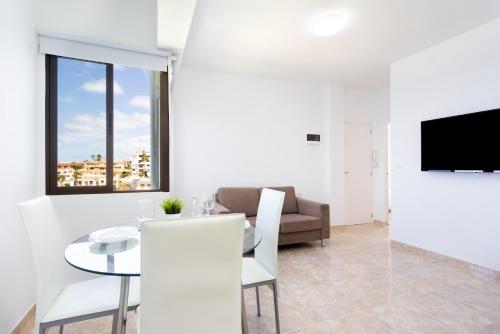 Home2Book Bright Escape by the Sea Puerto Santiago