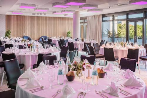 Radisson Blu Hotel, Hamburg, Hamburg (photo 6)
