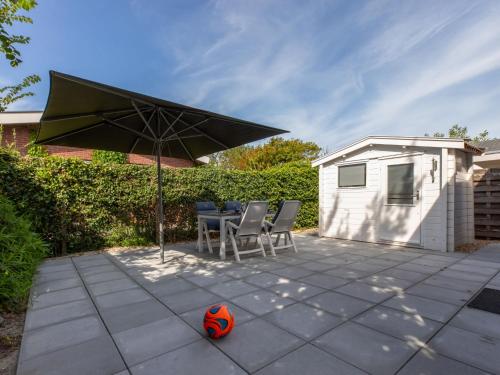 Holiday Home Beach House de Zandput by Interhome in Zoutelande