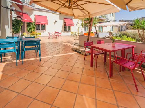  Ibis Styles Napoli Garibaldi in Neapel