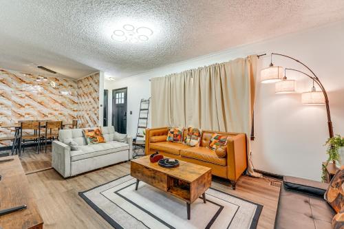 5 Mi to Town Pet-Friendly Retreat in Marietta! in Смірна (Джорджія)