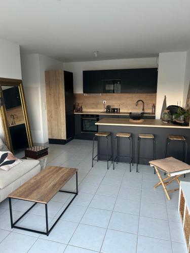 Appartement proche mer - Location saisonnière - Le Muy