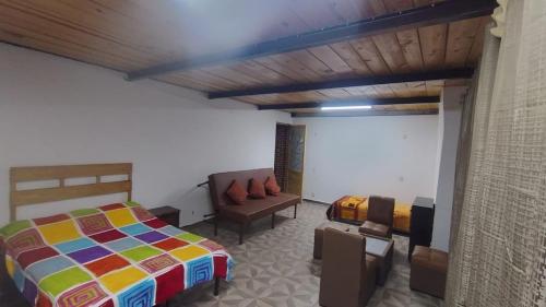 2 double beds, 1 twin bed, 1 sofa bed