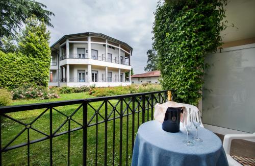 Hotel Lido La Perla Nera - image 2