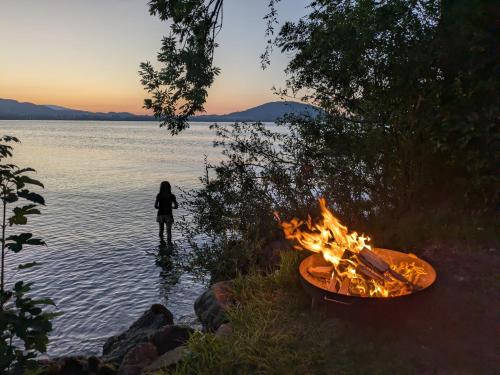 Strand, Bachbauer am Attersee in Weyregg Am Attersee