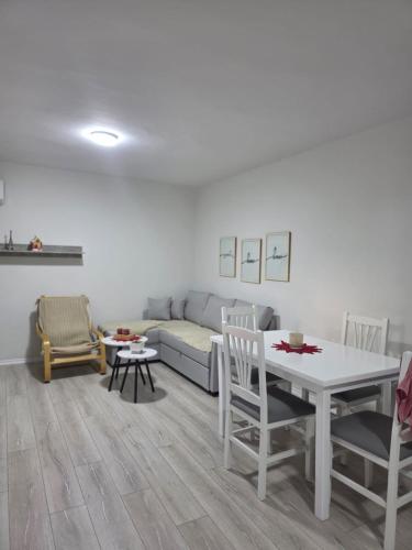 SweetHomeShkoder - image 2