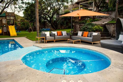 Malinalco Country House with Pool and Paddle Court in Malinalco