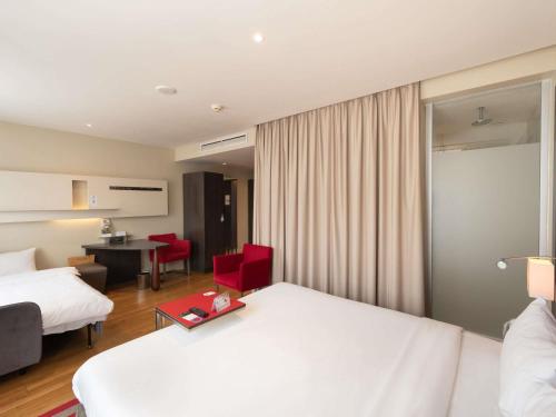 1 double bed, 1 sofa bed