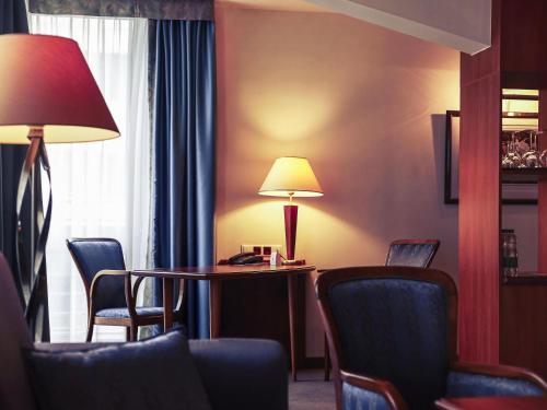 Presidential Suite with One Large Bed