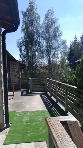 肖梅利克斯 Appartements independants dans chalet en Auvergne 3星级 民宿 餐厅