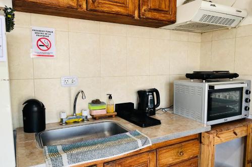 HOSPEDAJE " Doña Ana" a 15 minutos del Aeropuerto Internacional de Ezeiza con Parking Gratis (HOSPEDAJE " Dona Ana" a 15 minutos del Aeropuerto de Ezeiza con Parking Gratis -Cancelacion Gratis-D) in Tristán Suárez
