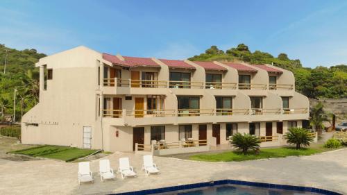 Baja Montanita Beach Resort in Montanita