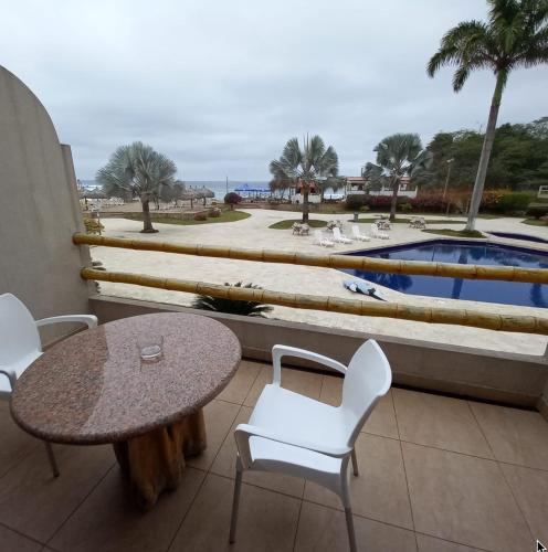 Baja Montanita Beach Resort in Montanita