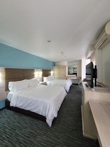 홀리데이 인 & 스위트 멕시코 소나 레포르마, IHG