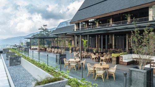 餐廳, Plataran Puncak Resort in 奔札