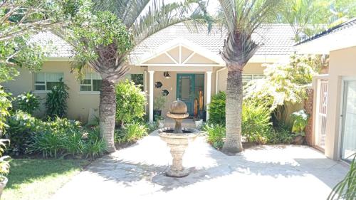 Coelacanth Sea & River Lodge in Kayser`s Beach