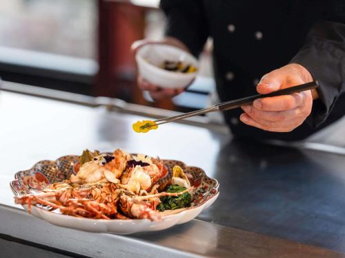 Novotel Paris Centre Tour Eiffel - main image