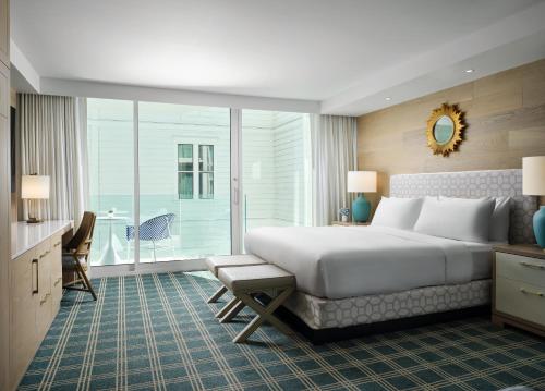 The Views Resort View - 1 King