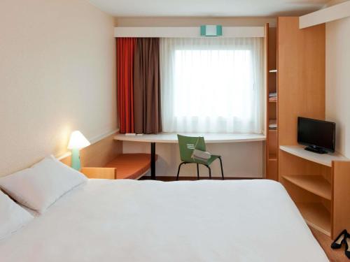 ibis Leeds Centre Marlborough Street, Лидс (фото 3)