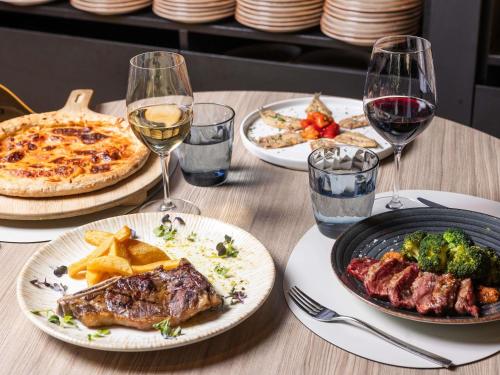 Novotel Barcelona Cornellà - image 10