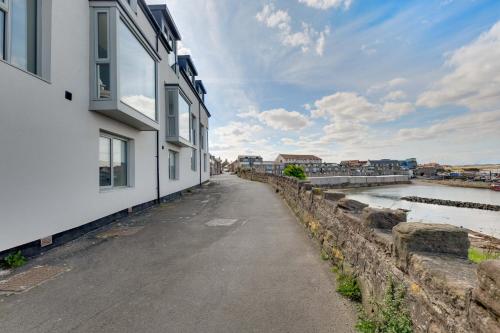 Seal's Bay at Farne House