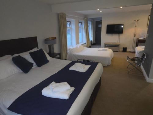 Suite, executive