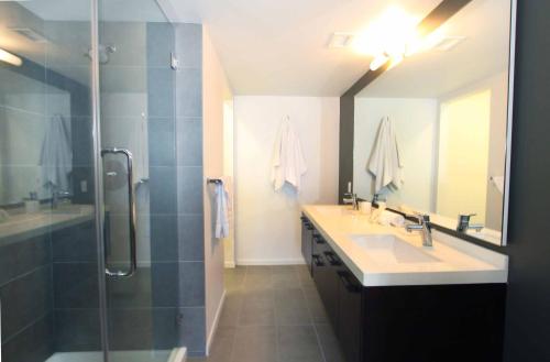 Prime Stays - Suite Elegance by MDR Marina & Venice - Pool, Hot Tub, Gym, Los Angeles (fotografie 7)
