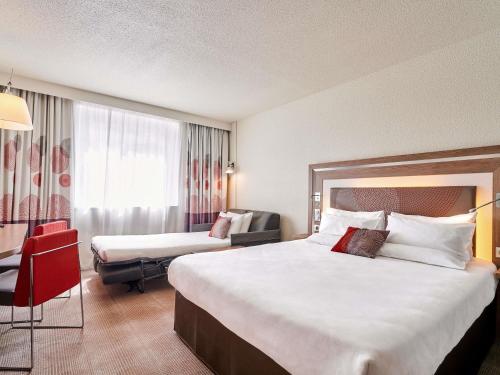 Novotel Paris 17 - image 12