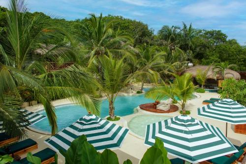 AURA HOTEL BARU in บารู