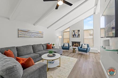 4BR Chula Vista Getaway Splash, Play & Game! in Otay