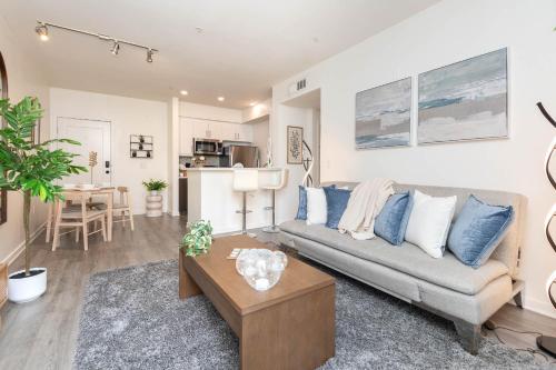 Hollywood Stars 2 Bedroom Apartment