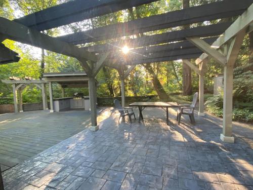 Cora Rivergarden Retreat in เมเปิลริดจ์ (BC)