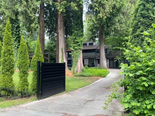 Cora Rivergarden Retreat in เมเปิลริดจ์ (BC)