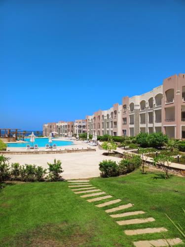 Eksterijer hotela, Oyster Bay Beach Suites  in Qesm Marsa Alam