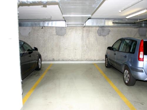 Arriva Apartment with indoor parking - image 3