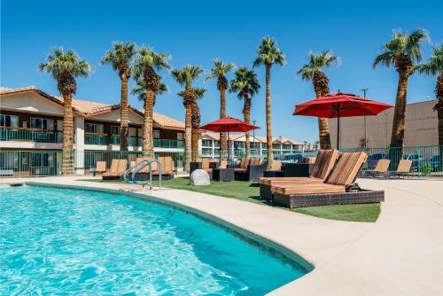 สระว่ายน้ำ, เวอร์จิน ริเวอร์ โฮเทล แอนด์ คาสิโน (Virgin River Hotel and Casino) in เมสควิทเต