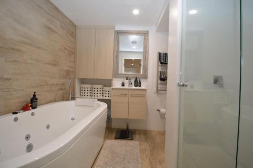 Karas 10, Thredbo (foto 2)